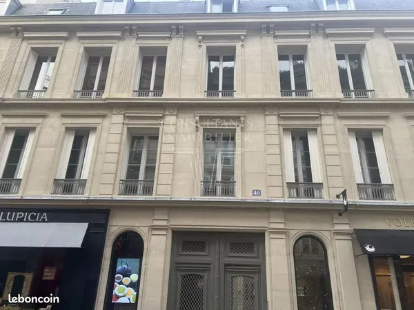Studio 1 pièce 22 m² 