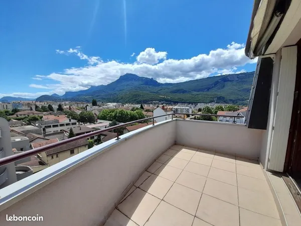 Appartement 3 pièces 72 m² 