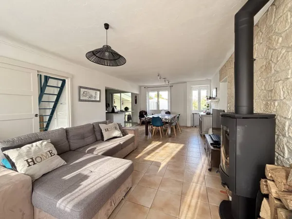 Maison 9 pièces 134 m² 