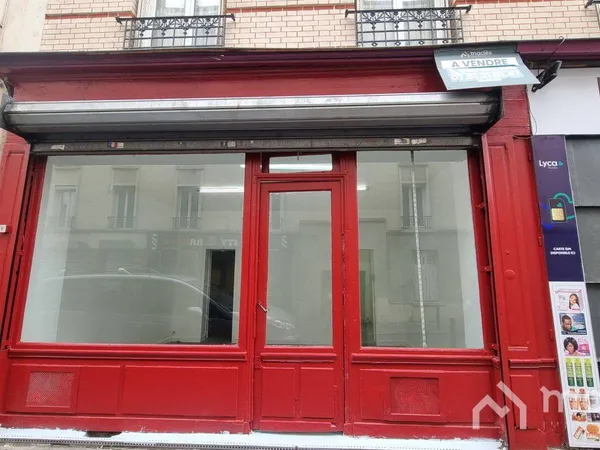 Local commercial 4 pièces 