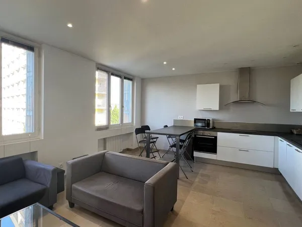 Appartement 5 pièces 90 m² 