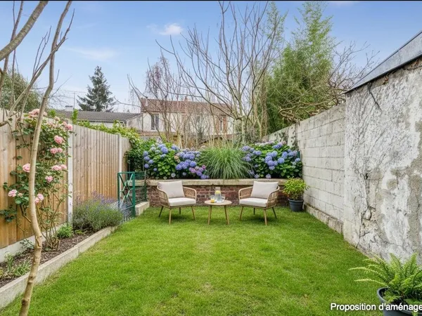 Apparemment avec jardin 