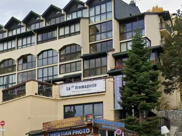 Local commercial 322 m² 