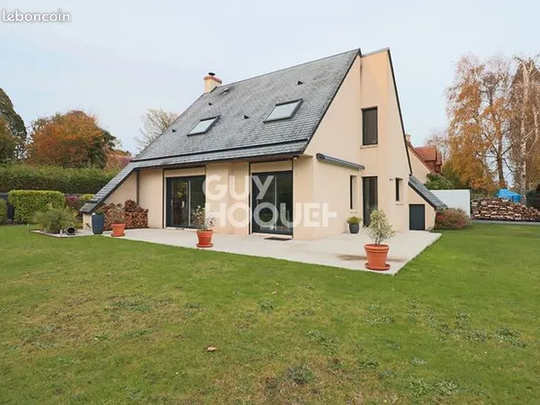Maison 5 pièces 140 m² 