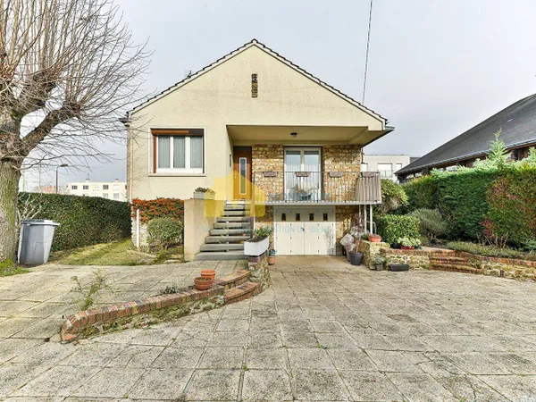 Maison de plain-pied 4 pièces 71 m² 