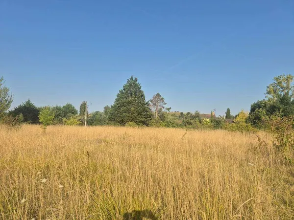 TERRAIN CONSTRUCTIBLE 