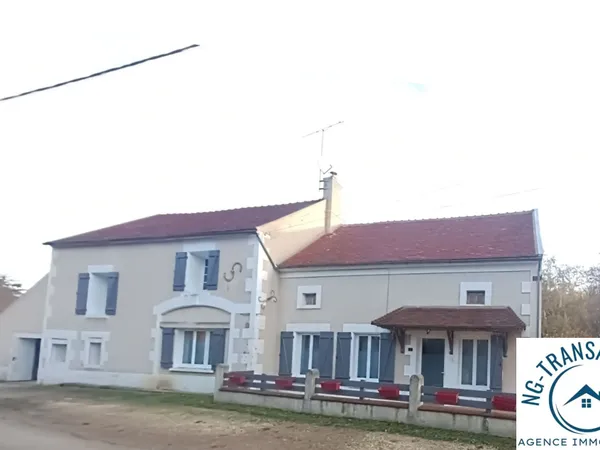 MAISON DE VILLAGE 