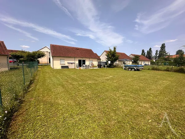 Maison de plain-pied 4 pièces 82 m² 