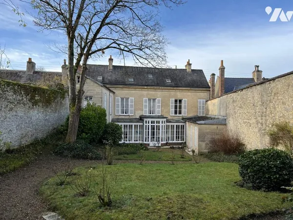 Maison 7 pièces 218 m² 