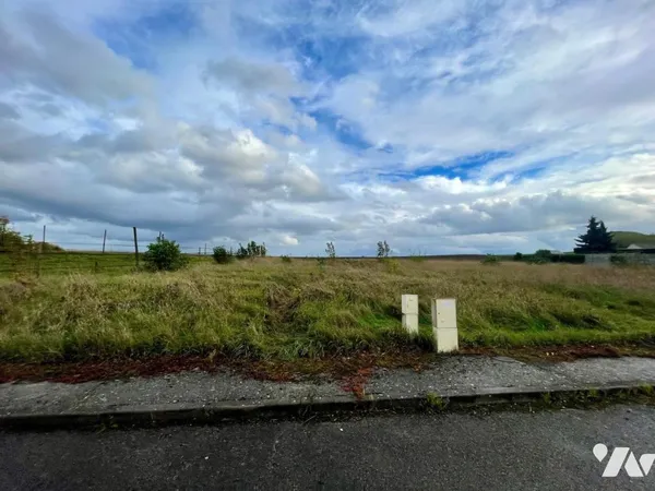 Terrain 1218 m² 
