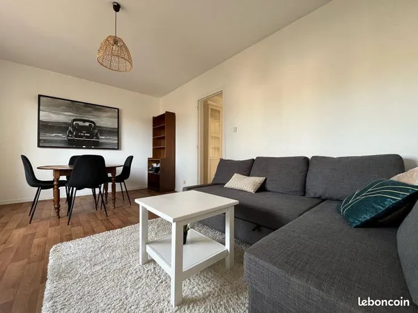 T2 meublé, Montchapet, parking, balcon, chauffage et eau chaude inclus dans les charges 