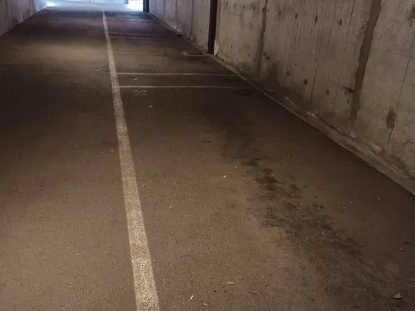 Parking 12 m² 