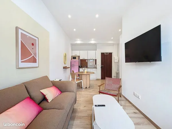 Appartement très agréable et confortable rue de Keroriou 