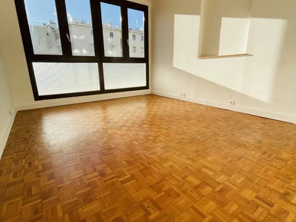 Appartement 4 pièces 63 m² 