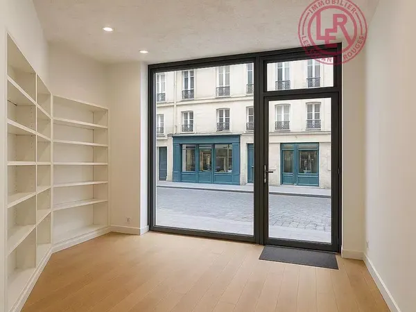 Local commercial 30 m² Paris 4ème 