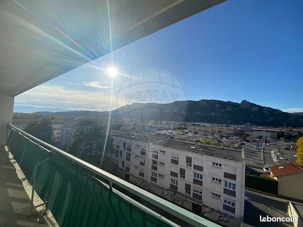 Appartement 3 pièces 64 m² 