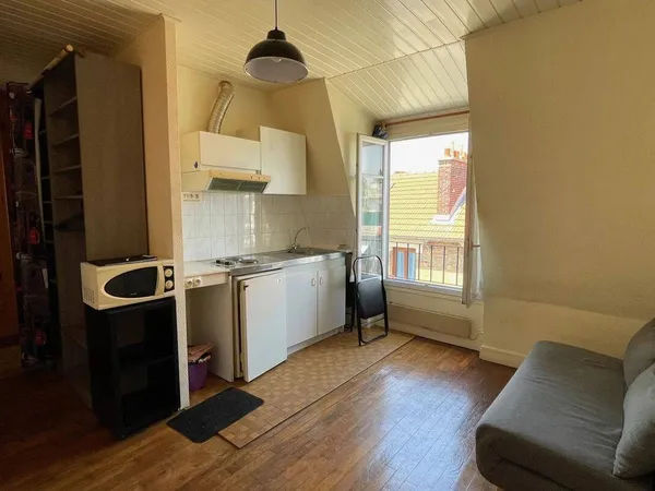 Appartement 1 pièce 18 m² 