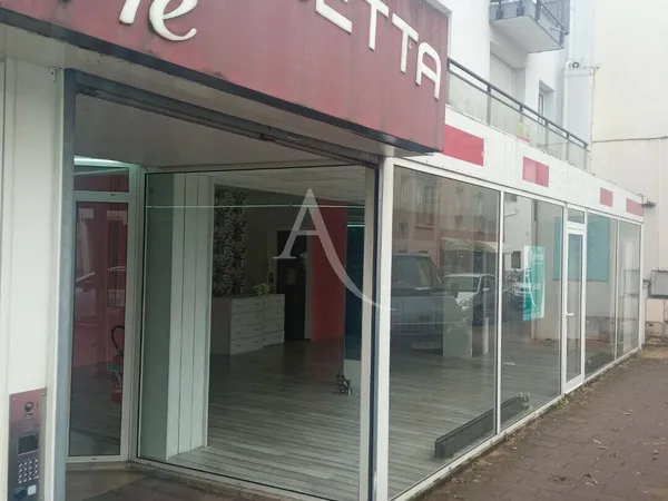 Local commercial 75 m² 