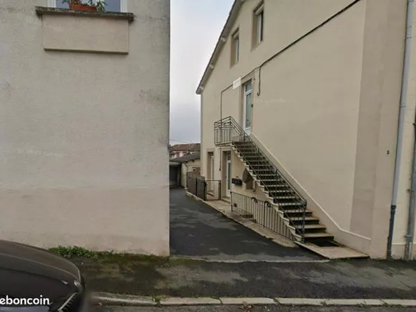 Parking - Garage Location Saint-Étienne   55€