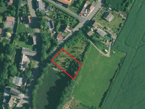 Terrain 1304 m² 