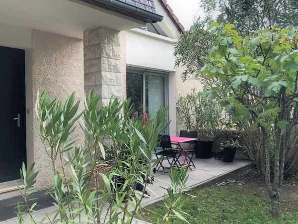 MAISON D'ARCHITECTE AVEC VUE 