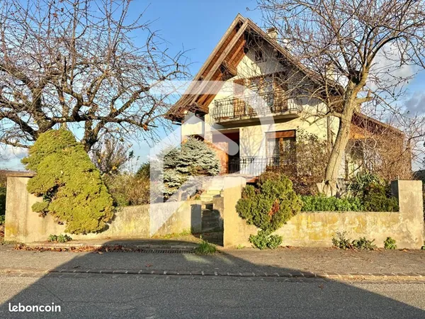 Maison 5 pièces 140 m² 