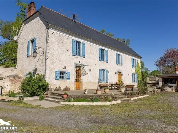 Ferme 7 pièces 240 m² 