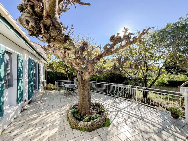 Maison de plain-pied 4 pièces 87 m² 