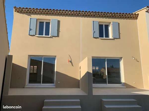 Villa mitoyenne T3 à louer 