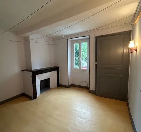 🏡 Maison de ville lumineuse - Centre de Condom - 70 m² sur 2 niveaux 