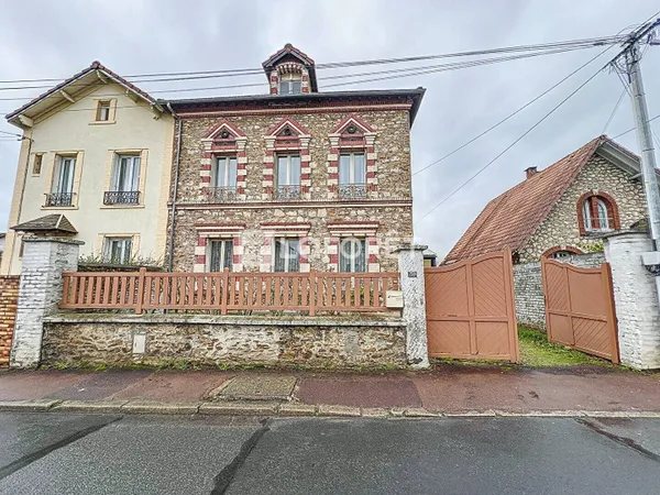Maison 7 pièces 170 m² 