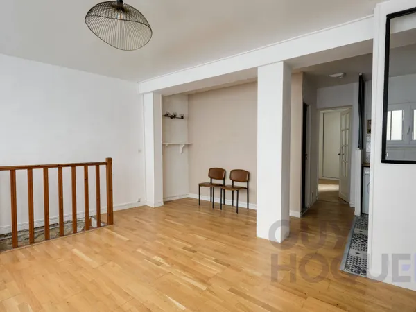 Bel Appartement 2-3 pièces 39m² Butte Montmartre 