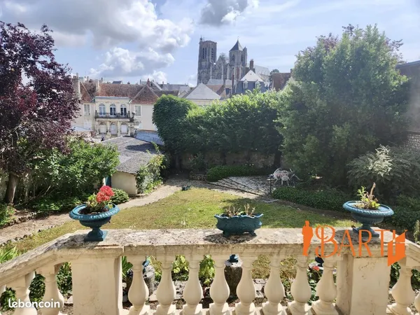 Maison 16 pièces 480 m² 