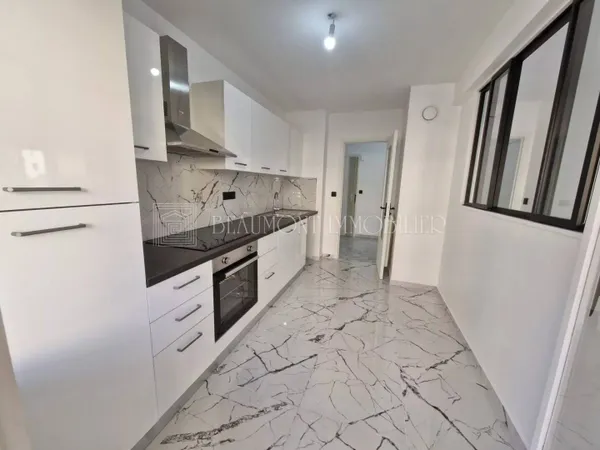 Appartement 3 pièces 69 m² 