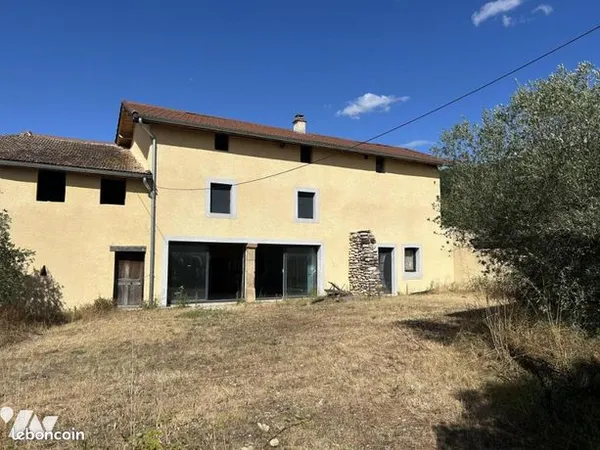 Maison 15 pièces 560 m² 