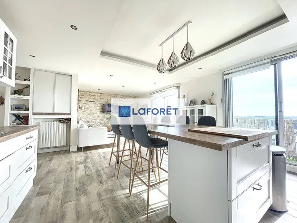 Appartement 4 pièces 64 m² 