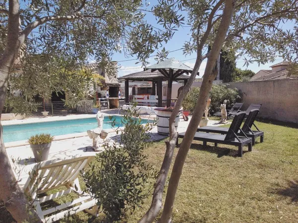 Villa moderne et modulable de 136 m2 ( + 80 m2 de dépendance 