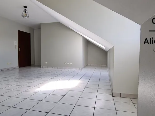 Studio 1 pièce 31 m² 