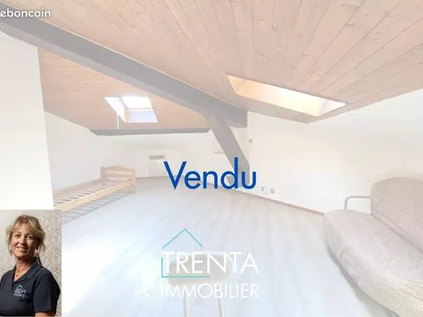 Studio 1 pièce 24 m² 