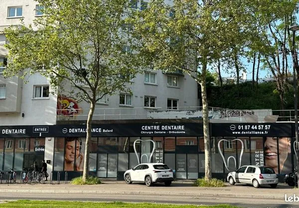Local commercial 300 m² 
