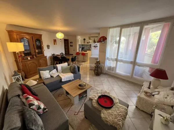 Appartement 4 pièces 80 m² 