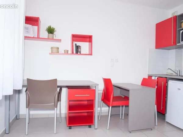 Studio 1 pièce 23 m² 