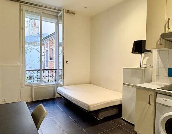 Appartement 1 pièce 18 m² 