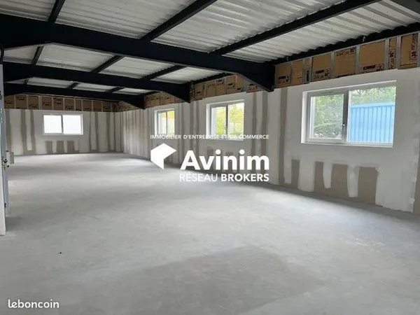 Local commercial 118 m² 
