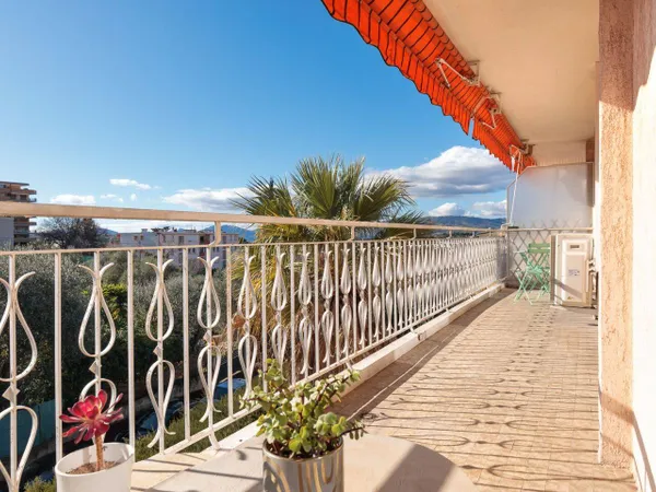 Appartement 3 pièces 74 m² 