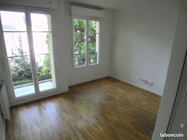 Studio coeur de ville Plessis Robonson 