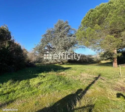 Terrain 577 m² 