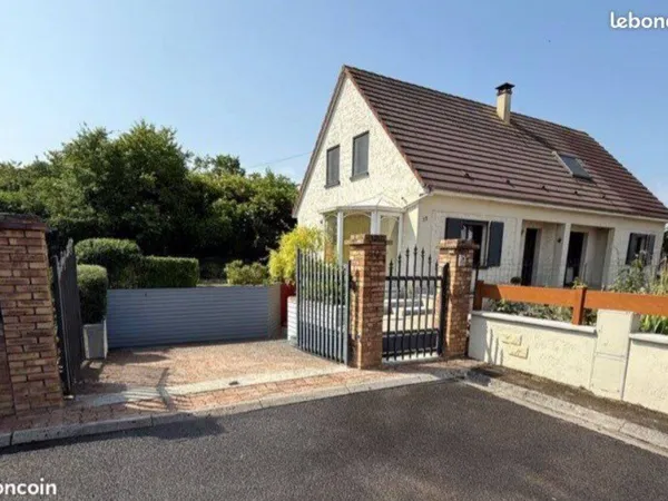 Maison 8 pièces 146 m² 