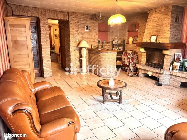 Maison 4 pièces 136 m² 