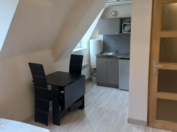 Studio 18 m2 , v d'Ascq prox lille 1, Auchan v2 